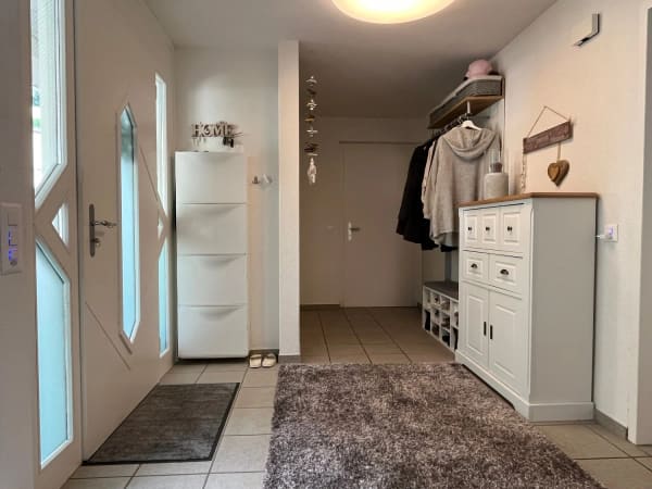 Immobilie in Teufenthal Ag - Stilvolles, ruhig gelegenes 8.5-Zimmer-Einfamilienhaus. - Bild 3