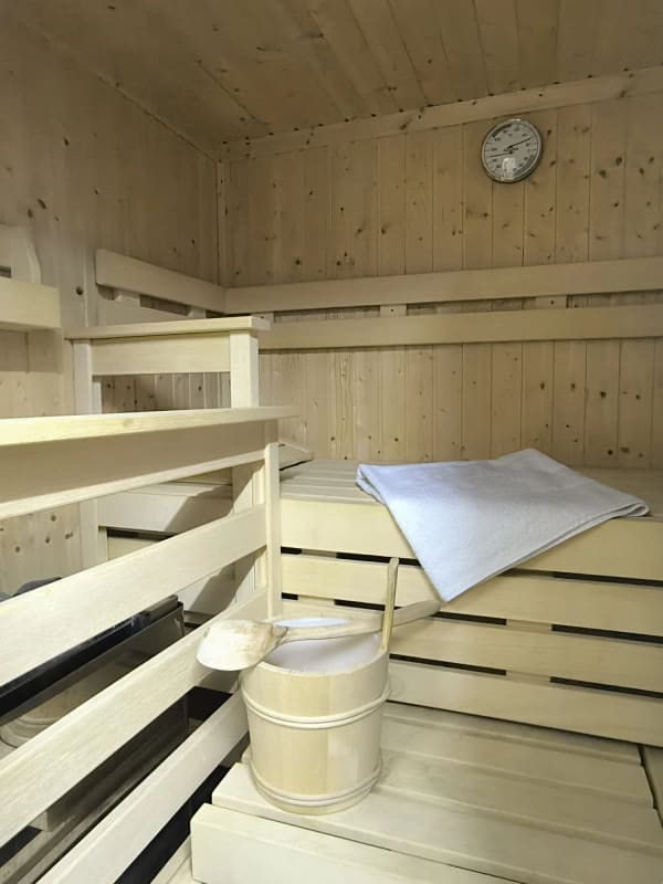 Immobilie in Geltwil - 6.5-Zi-Doppeleinfamilienhaus mit Weitsicht, Sauna, 2 Einstellplätzen + 1 Parkplatz - Bild 21