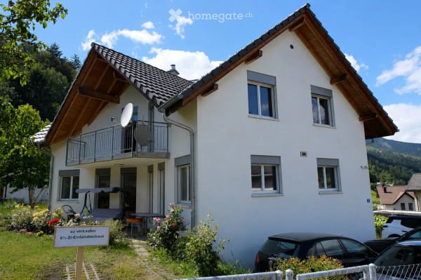 Immobilie in Summaprada - 6.5-Zi.-Einfamilienhaus mit Garten und Bergsicht - Bild 0