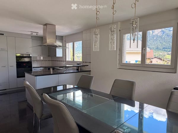 Immobilie in Summaprada - 6.5-Zi.-Einfamilienhaus mit Garten und Bergsicht - Bild 2