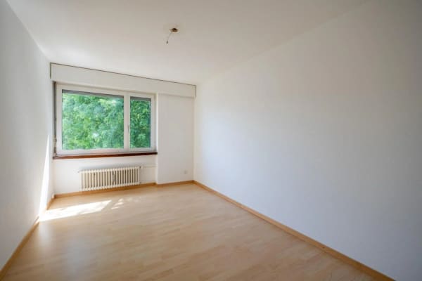 Immobilie in Horn - 4.5-Zi. Wohnung mit verglastem Balkon in attraktiver Lage in Horn - Bild 8