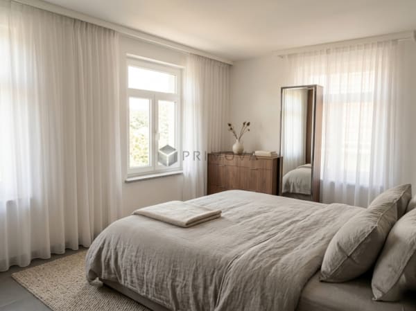 Immobilie in Flawil - Charmantes Eckhaus mit zwei Wohneinheiten - vielseitig nutzbar mit attraktiver Perspektive - Bild 3