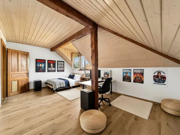 Immobilie in Yverdon-les-bains - IL OCCUPE TOUTE LA TOITURE DE L'IMMEUBLE ?VOTRE COCON SOUS LES TOITS FACE À LA THIELLE - Bild 11