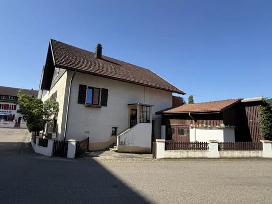 Immobilie in Movelier - Charmante maison individuelle de 4.5 pièces à Movelier - Bild 0