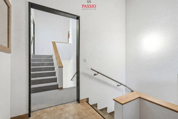 Immobilie in Worben - Charmantes 4,5-Zimmer-Einfamilienhaus mit Garten und Ausbaupotenzial - Bild 11