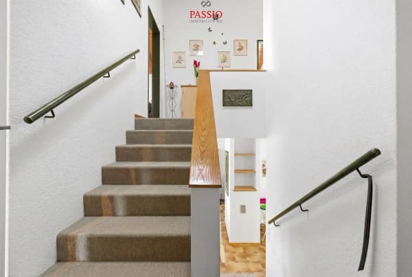 Immobilie in Worben - Charmantes 4,5-Zimmer-Einfamilienhaus mit Garten und Ausbaupotenzial - Bild 12