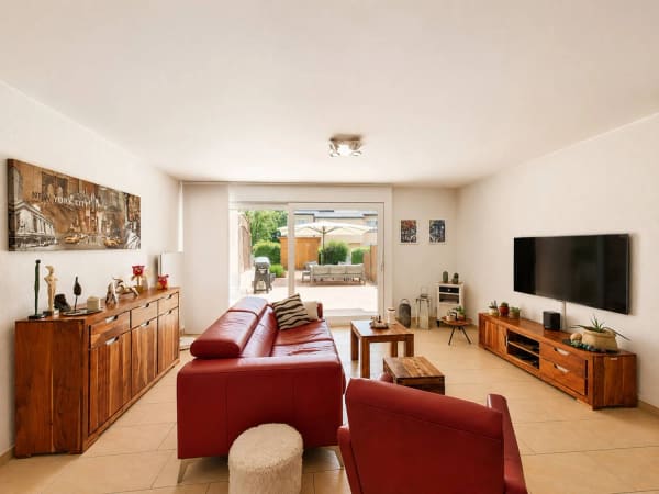 Immobilie in Crissier - L'esprit villa au cur de Crissier - Bild 0