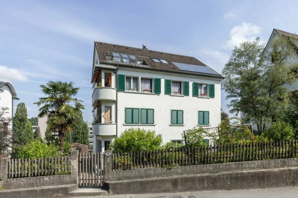 Immobilie in Luzern - 4.5-Zimmerwohnung mit Potenzial im Brambergquartier - Bild 0