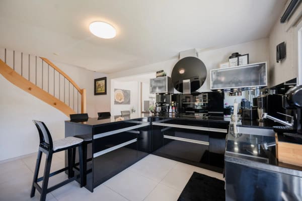 Immobilie in Villars-ste-croix - Exclusivité IMMO2Z : Belle villa mitoyenne familiale de 7.5 pièces - Bild 5