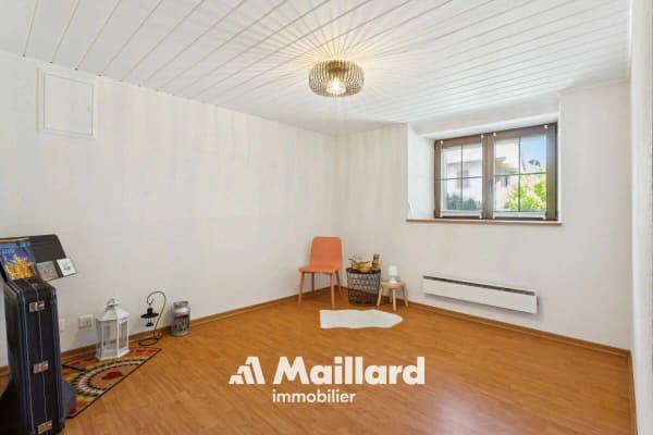 Immobilie in Ependes Vd - Grande maison 2 logements, idéal famille ou rendement locatif - Bild 9