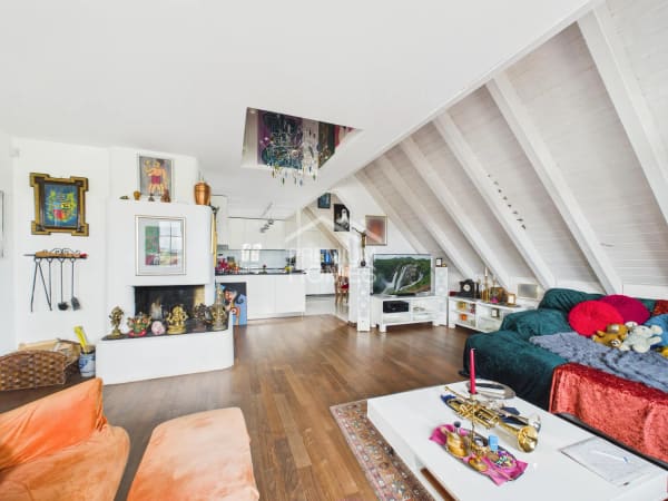 Immobilie in Oberglatt Zh - MAISONETTE DER BESONDEREN ART - Bild 3