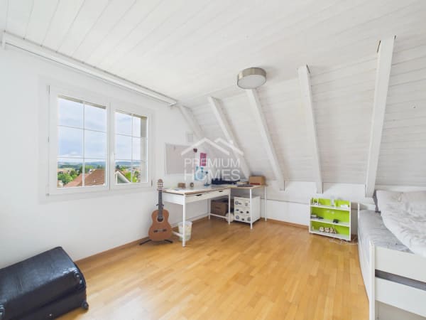Immobilie in Oberglatt Zh - MAISONETTE DER BESONDEREN ART - Bild 6