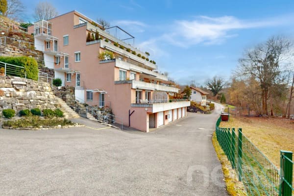 Immobilie in Düdingen - Grosszügige 7.5-Zimmer Terrassenwohnung in Düdingen - Bild 0