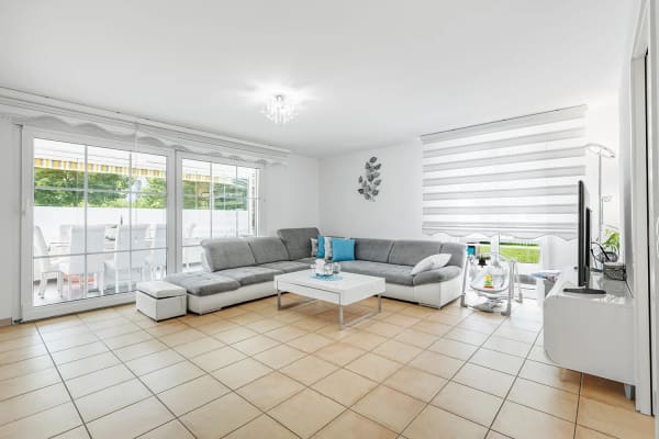 Immobilie in Gossau Sg - Sonnige Wohnidylle an zentraler Lage - mit grosszügigem Garten - Bild 0