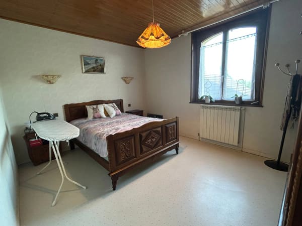 Immobilie in Boncourt - 9.5-Zimmer-Landhaus mit 1 ha Grundstück in Monthureux-sur-Saône (FR) nähe Basel und Boncourt - Bild 11
