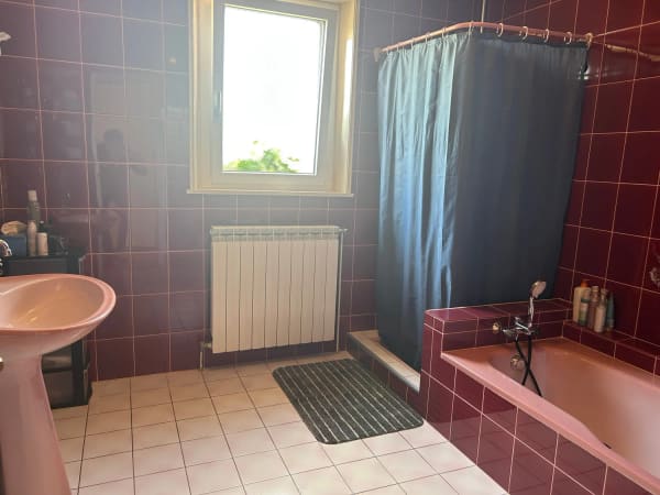 Immobilie in Boncourt - 9.5-Zimmer-Landhaus mit 1 ha Grundstück in Monthureux-sur-Saône (FR) nähe Basel und Boncourt - Bild 8