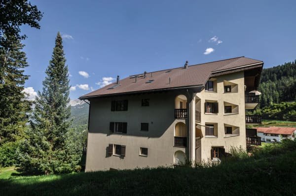 Immobilie in Scuol - Charmante 3-Zimmer-Wohnung mit Bergpanorama in Scuol - Bild 0