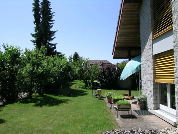 Immobilie in Lommiswil - GemÃ¼tliches Einfamilienhaus in Lommiswil â€“ 6.5 Zimmer an ruhiger Lage - Bild 3