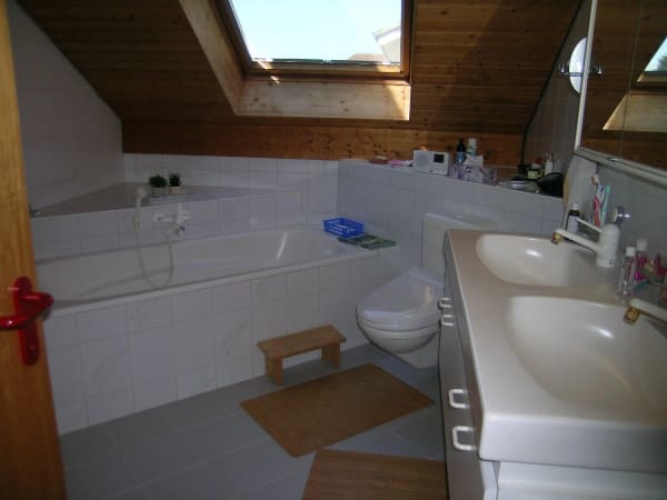 Immobilie in Lommiswil - GemÃ¼tliches Einfamilienhaus in Lommiswil â€“ 6.5 Zimmer an ruhiger Lage - Bild 9
