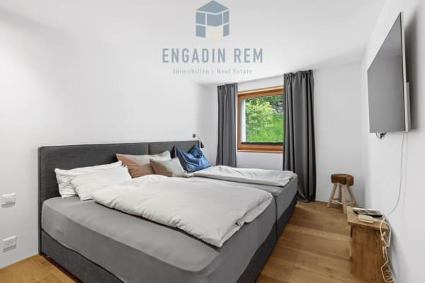 Immobilie in Maloja - Stilvolle 4.5-Zi-Wohnung mit hochwertigem Ausbau und gedecktem Balkon - Bild 5