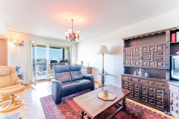Immobilie in Fribourg - Appartement de 5 pièces au dernier étage avec un dégagement exceptionnel à vendre à Fribourg - Bild 2