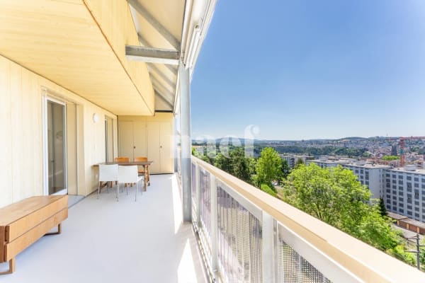 Immobilie in Fribourg - Appartement de 5 pièces au dernier étage avec un dégagement exceptionnel à vendre à Fribourg - Bild 8