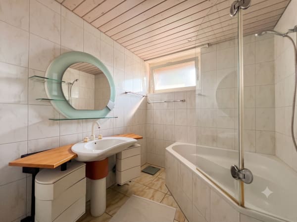 Immobilie in Gwatt - 4.5 Zimmer-Dach-Wohnung in Gwatt - Bild 7