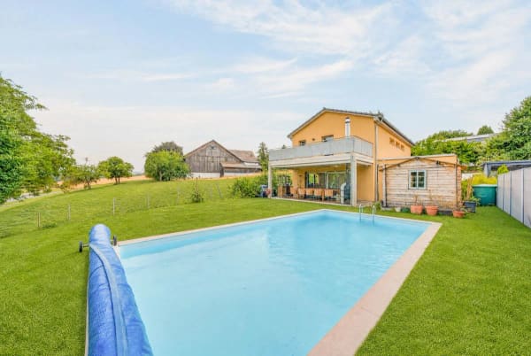 Immobilie in Carrouge Vd - Villa familiale rÃ©cente avec piscine chauffÃ©e et vue dÃ©gagÃ©e - Bild 0