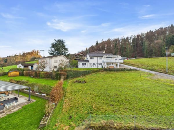 Immobilie in Wohlenschwil - Helle 4.5 Zimmer-Wohnung mit schÃ¶ner Aussicht und attraktivem Wohnkomfort - Bild 0