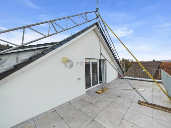 Immobilie in Wohlenschwil - Helle 4.5 Zimmer-Wohnung mit schÃ¶ner Aussicht und attraktivem Wohnkomfort - Bild 12