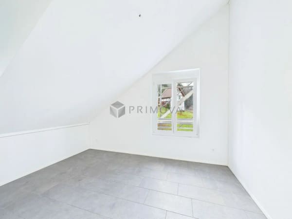 Immobilie in Wohlenschwil - Helle 4.5 Zimmer-Wohnung mit schÃ¶ner Aussicht und attraktivem Wohnkomfort - Bild 4