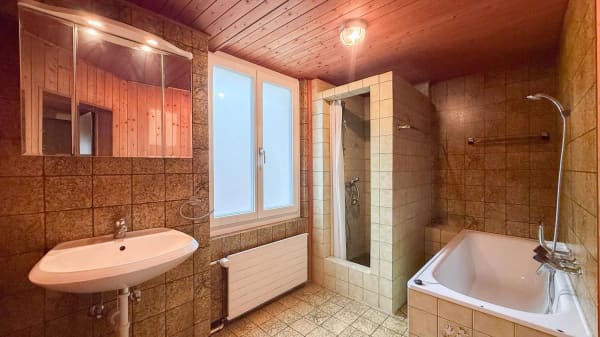 Immobilie in St. Gallen - Zweifamilienhaus mit 4 Garagenplätzen will entdeckt werden! Preis bankengeprüft! - Bild 22