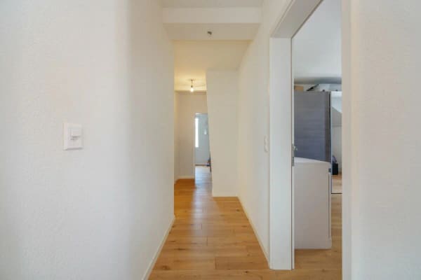 Immobilie in Gipf-oberfrick - Charmante 4.5-Zi. WHG mit Weitsicht und hochwertigem Ausbaustandard - Bild 4