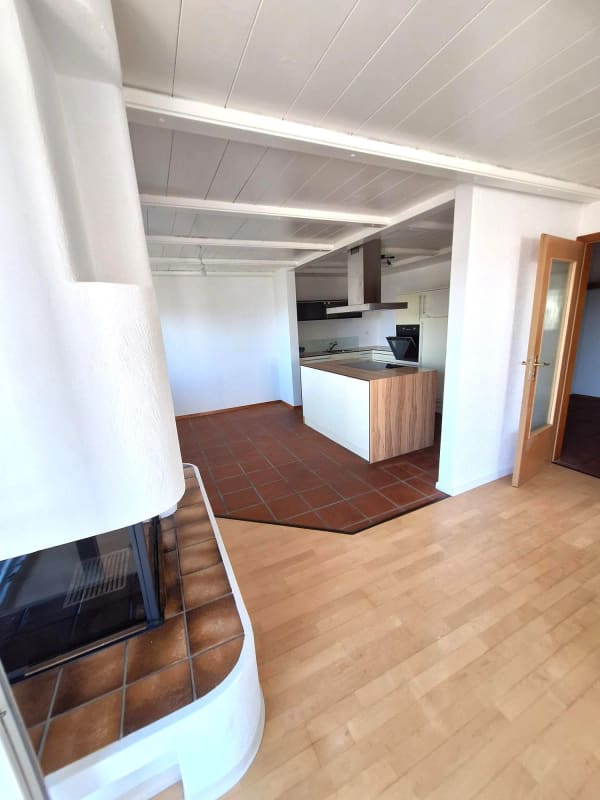 Immobilie in Attiswil - Sehr gepflegte 4.5-Zimmer-Wohnung im 1.Stock Ost mit Keller und Autogarage in Attiswil - Bild 1