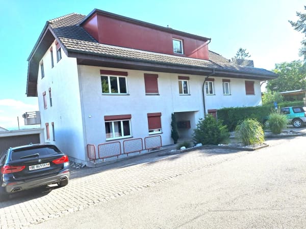 Immobilie in Attiswil - Sehr gepflegte 4.5-Zimmer-Wohnung im 1.Stock Ost mit Keller und Autogarage in Attiswil - Bild 10