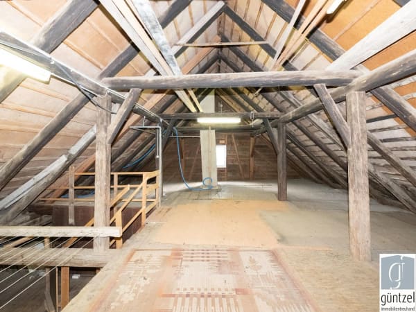 Immobilie in Hefenhofen - Einfamilienhaus mit zwei Schopfbauten und Baulandreserve - Bild 10