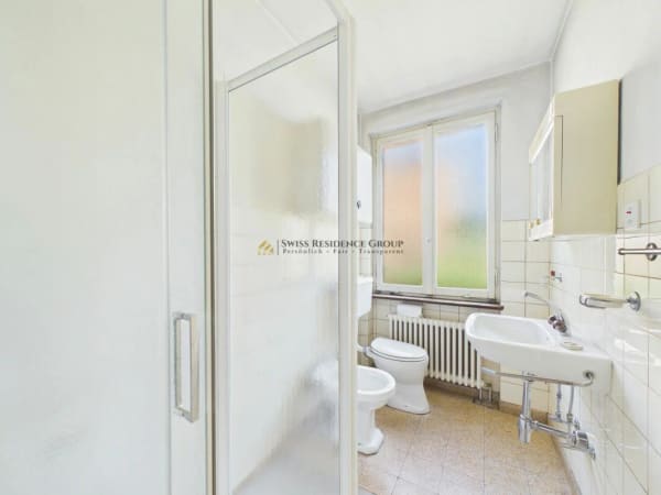 Immobilie in Cureglia - Casa unifamiliare di 7 locali con ufficio, ampio giardino e importante potenziale di ampliamento - Bild 12