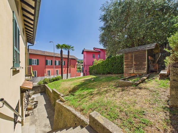 Immobilie in Cureglia - Casa unifamiliare di 7 locali con ufficio, ampio giardino e importante potenziale di ampliamento - Bild 15