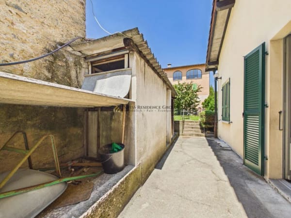 Immobilie in Cureglia - Casa unifamiliare di 7 locali con ufficio, ampio giardino e importante potenziale di ampliamento - Bild 17