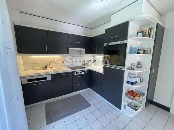 Immobilie in Bevaix - Maison mitoyenne 7 piÃ¨ces avec jardin, vue sur les Alpes et le lac - Bild 5