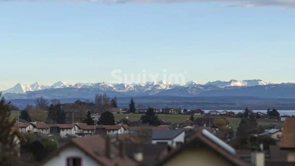 Immobilie in Bevaix - Maison mitoyenne 7 piÃ¨ces avec jardin, vue sur les Alpes et le lac - Bild 7