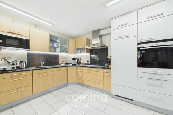 Immobilie in Brigerbad - Spacious 5.5-room flat with balcony in Brigerbad - Bild 5