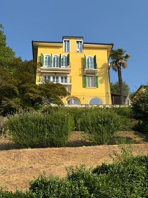 Immobilie in Bioggio - Elegante villa ticinese 5.5 locali con vista panoramica a Gaggio di Bioggio - Bild 0