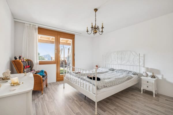 Immobilie in Rothenthurm - GrosszÃ¼gige Terrassenwohnung mit beeindruckender Aussicht - Bild 4