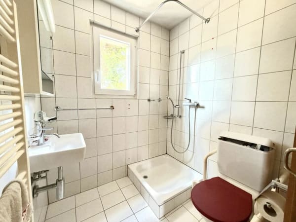 Immobilie in Strengelbach - Charmantes Einfamilienhaus ohne Durchgangsverkehr - Bild 5
