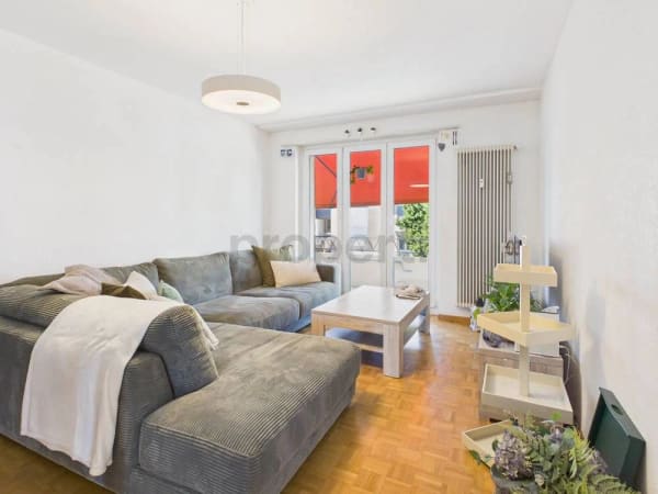 Immobilie in Kriegstetten - Grosser Balkon, moderne Renovation und ParkplÃ¤tze verfÃ¼gbar - Bild 0