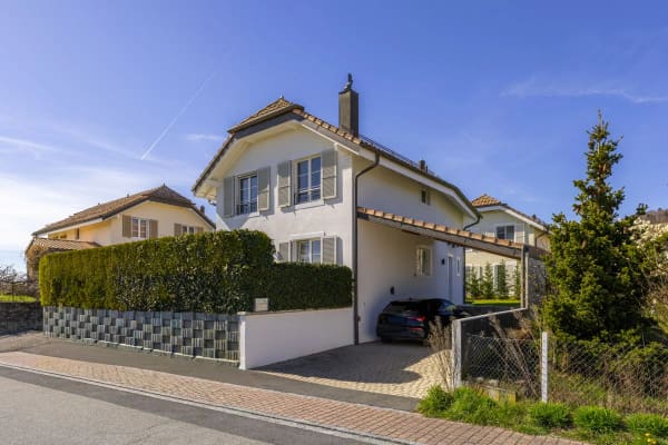 Immobilie in Luins - Confort et élégance pour cette maison individuelle entre Rolle et Nyon - Bild 2