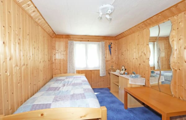Immobilie in Obstalden - Freistehendes und grosszügiges Wochenend- und Ferienhaus an sonniger Lage in Obstalden - Bild 11