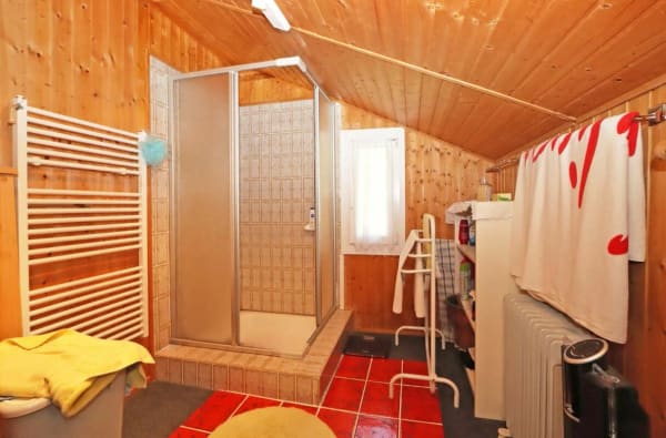 Immobilie in Obstalden - Freistehendes und grosszügiges Wochenend- und Ferienhaus an sonniger Lage in Obstalden - Bild 14