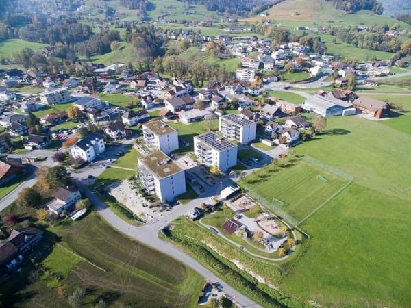 Immobilie in Eichberg - Moderne 4.5 Zimmer Erdgeschosswohnung mit Garten in Eichberg - Bild 0